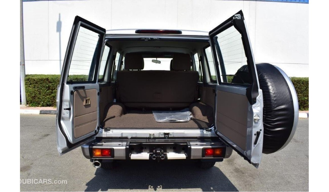 Toyota Land Cruiser Hard Top 76 HARDTOP