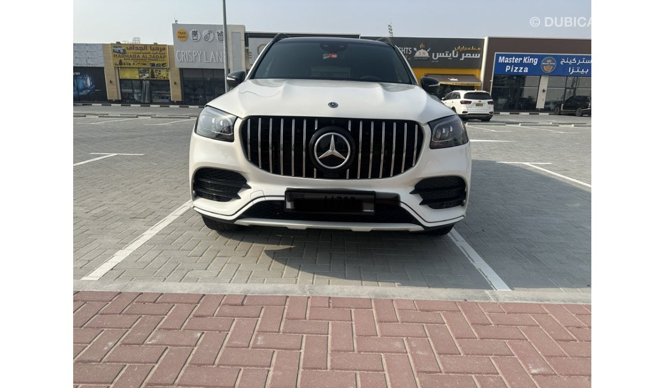 Mercedes-Benz GLS 580