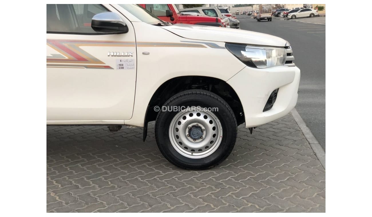 Toyota Hilux GL GCC 4W