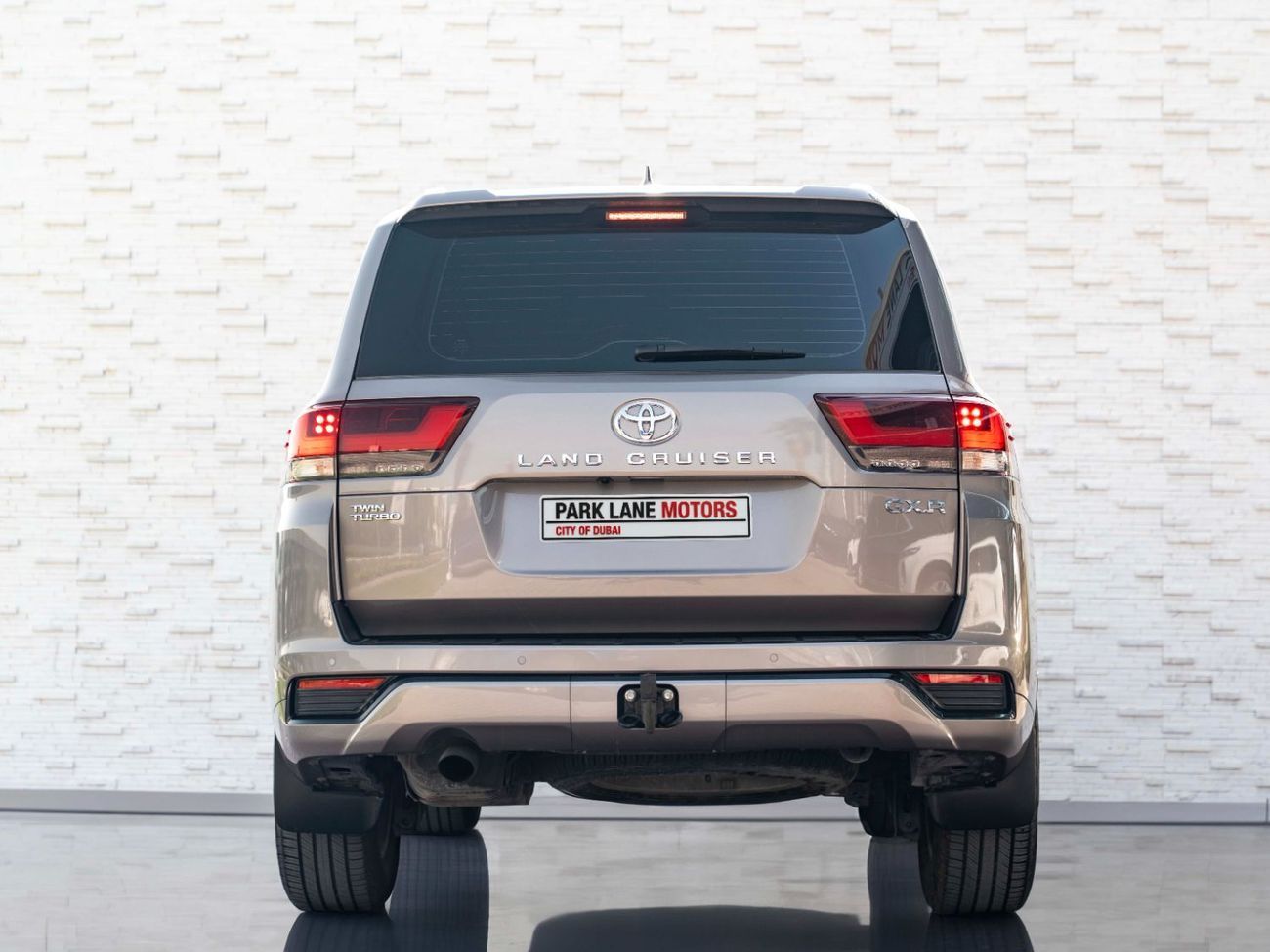 Toyota Land Cruiser GXR 3.5L