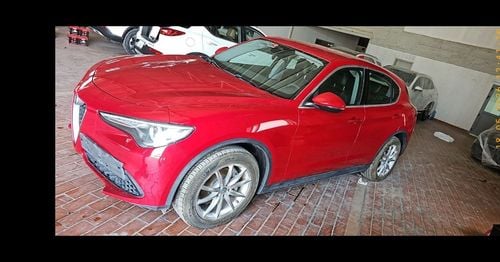 Alfa Romeo Stelvio SUPER 2.0