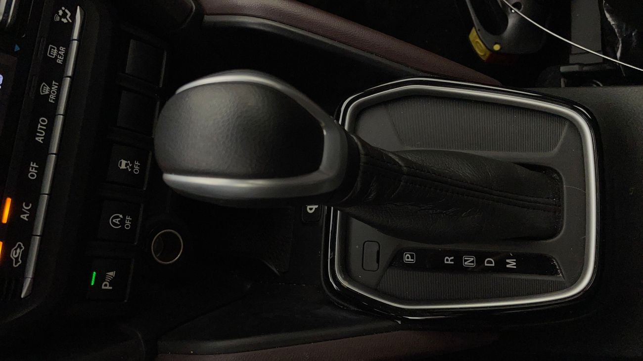 تويوتا أوربان كروزر GLX 1.5 | بدون دفعة مقدمة | اختبار القيادة في المنزل