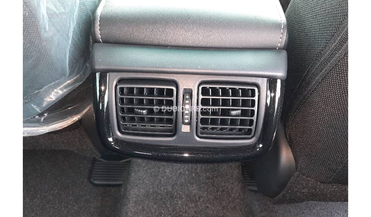 Toyota Hilux 4x4 D/C 2.8L DSL A/T - ADVENTURE - 23YM - WHT_BLK (FOR EXPORT)