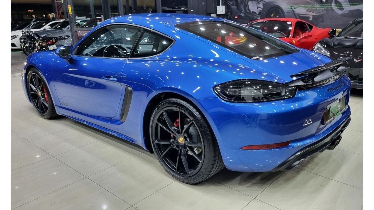 بورش كايمان 718 GTS 2.5L PORSCHE 718 CAYMAN GTS 2018 GCC FULL SERVICE HISTORY FROM PORSCHE FOR 275K AED