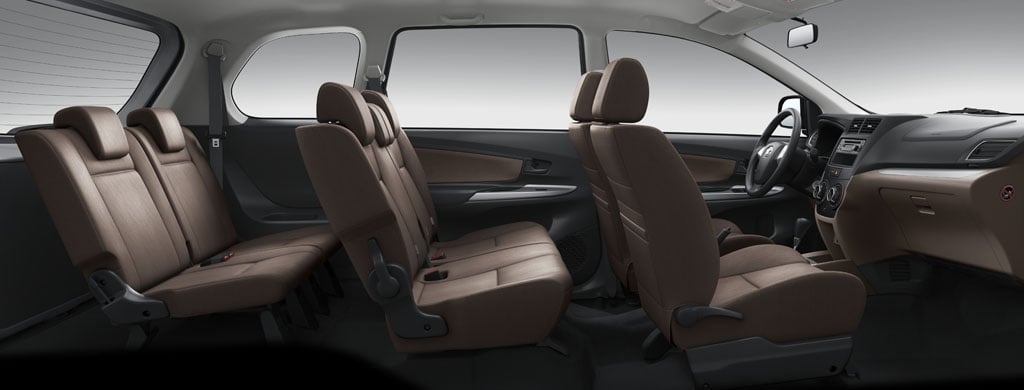 Toyota Avanza interior - Seats