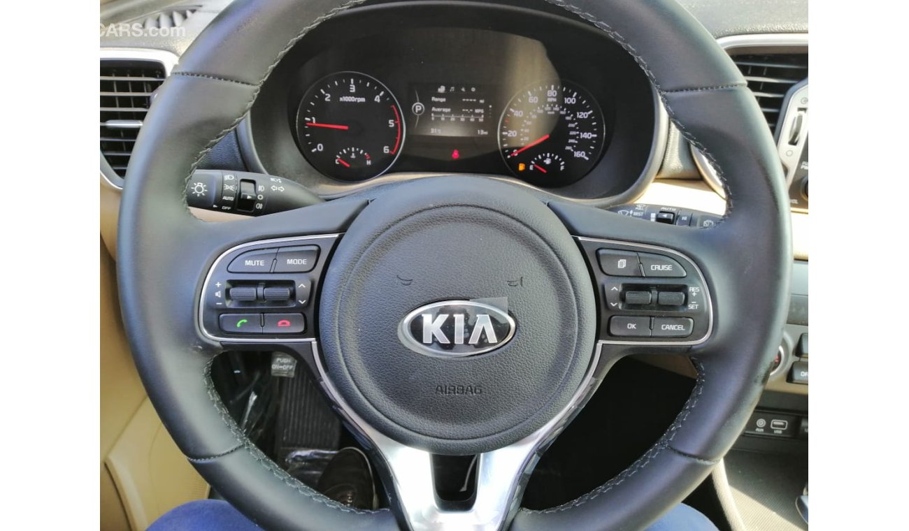 Kia Sportage diesel 4x4 full option