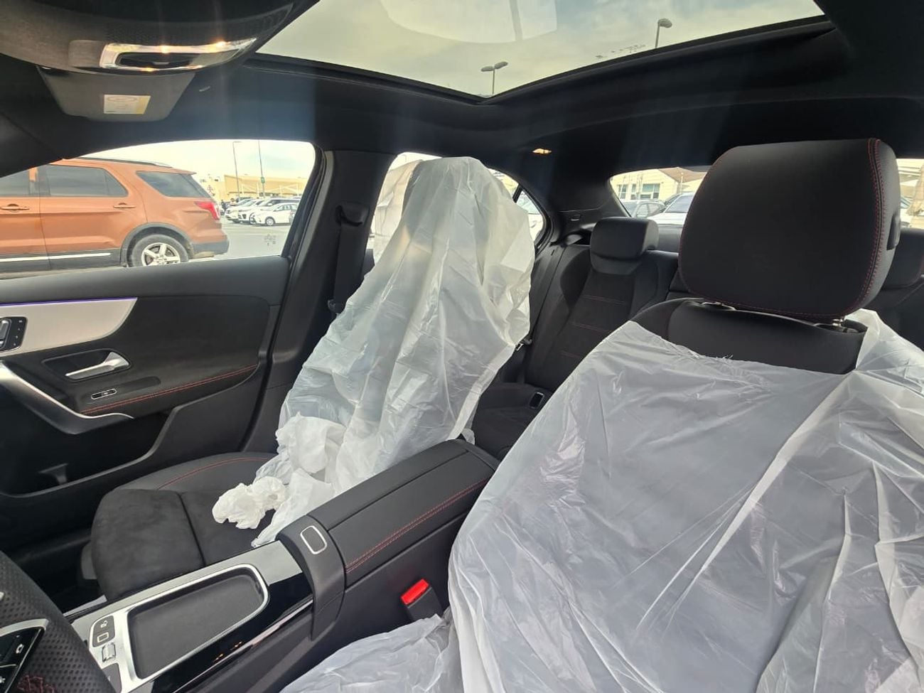 Mercedes-Benz A 200 Premium + 2.0L MERCEDES A-200 GCC 2025 // ORGINAL PAINT // FULL OPITION // PERFECT CONDITION