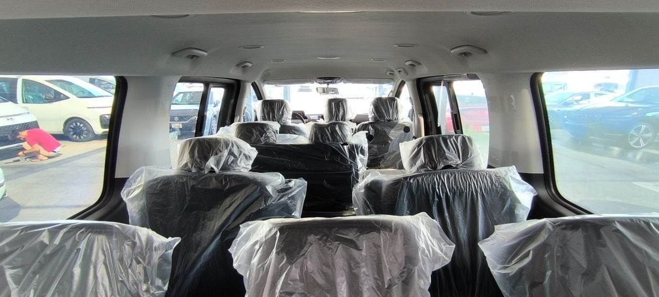 هيونداي ستاريا STARIA 2.2L DIESEL 11 SEATER PRESTIGE