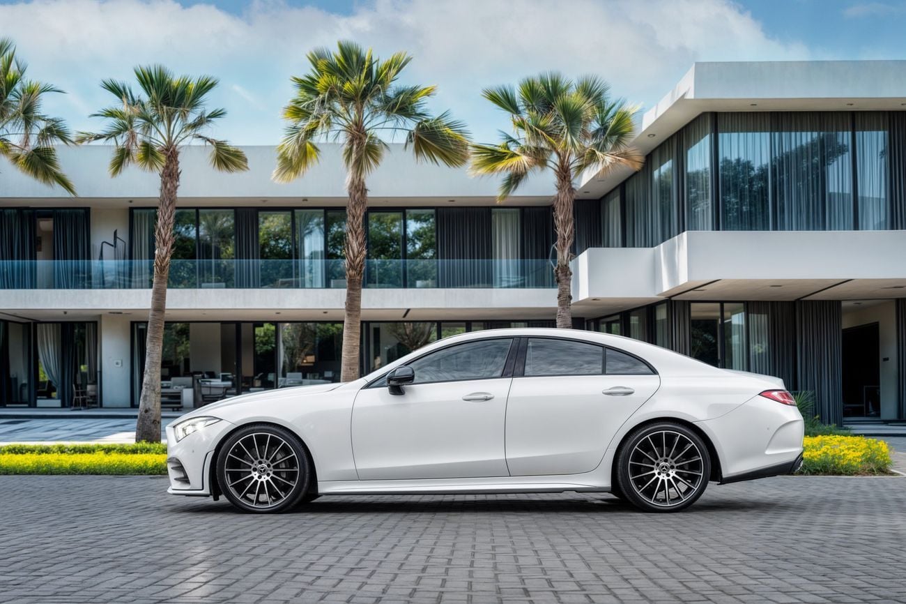 Mercedes-Benz CLS 350 benz CLS 350 | 3,232 P.M | 0% Downpayment | Pristine Condition! | Ramadan Offer!