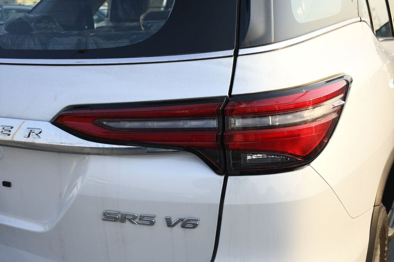 Toyota Fortuner 4.0L V6 inside Black Full option