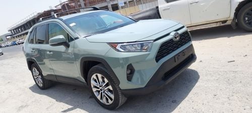 Toyota RAV4 XLE 2.5 FWD