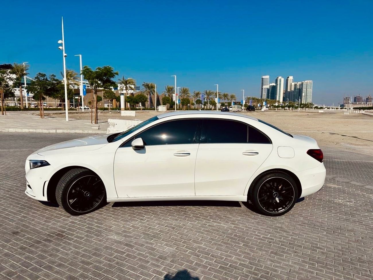 مرسيدس بنز A 220 Selling Cash only urgently