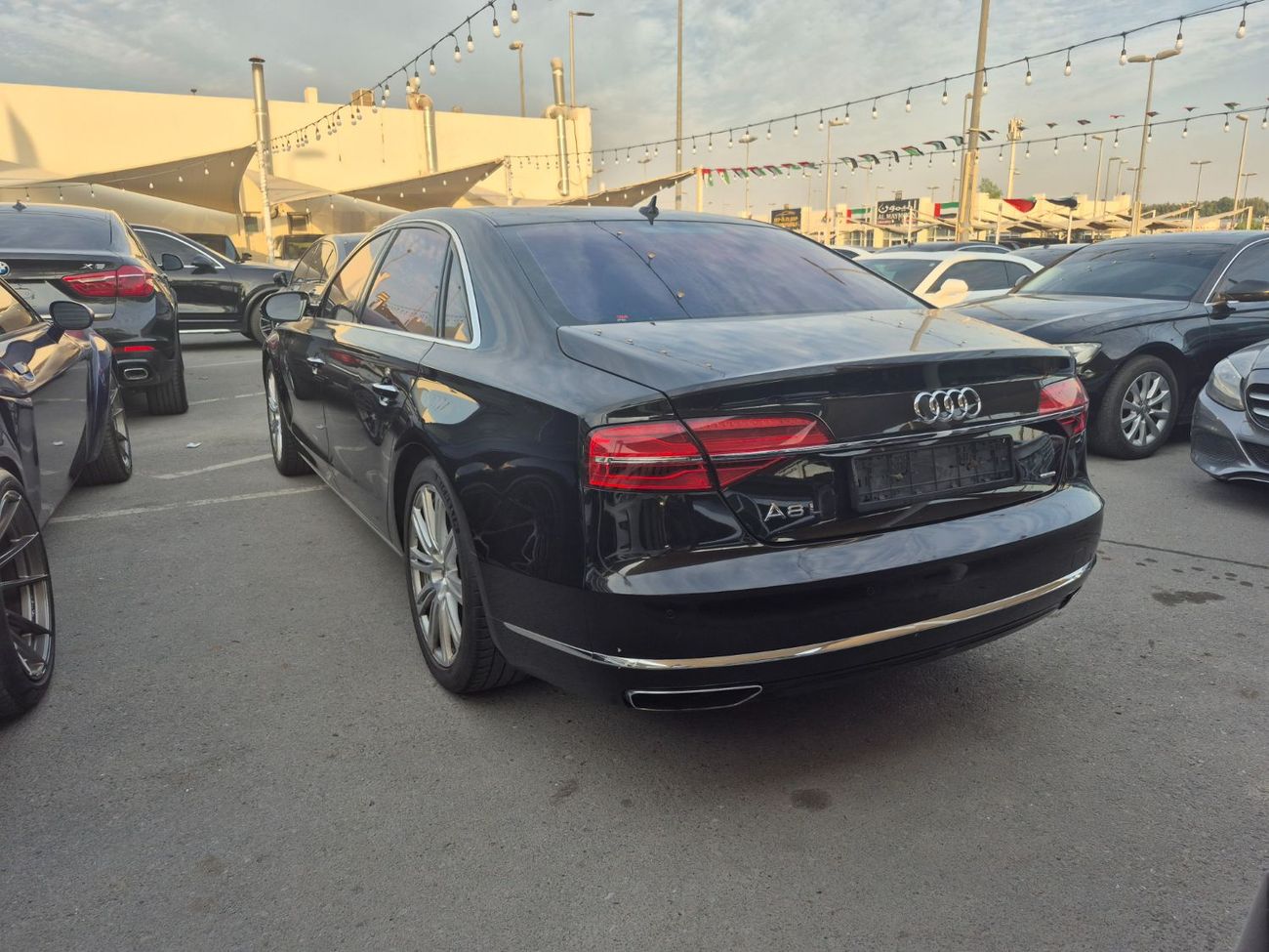 Audi A8 TFSI quattro 3.0L