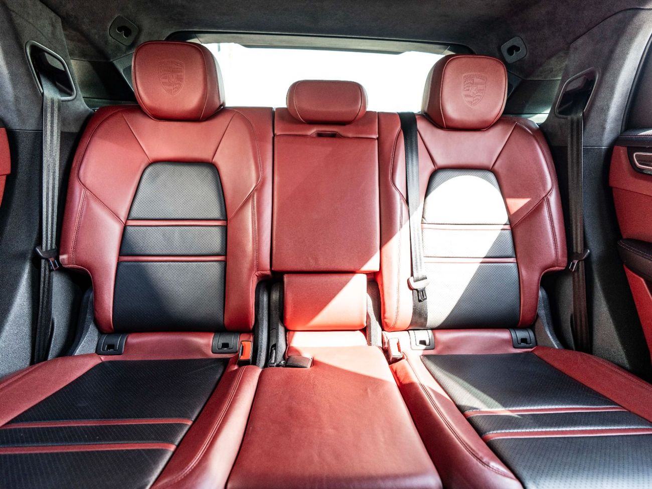 Porsche Cayenne GTS 4.0L (460 HP)