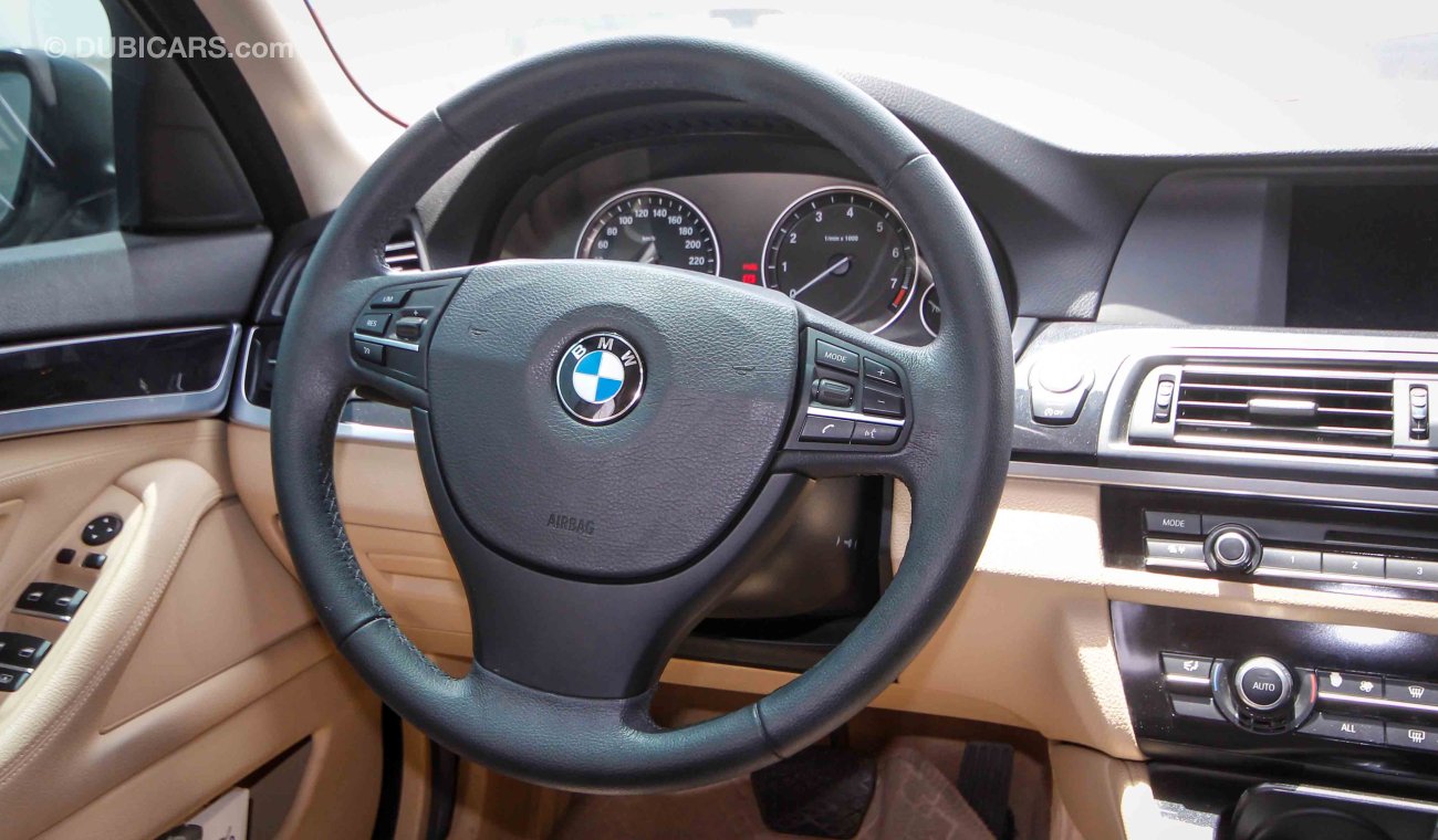 BMW 520i i