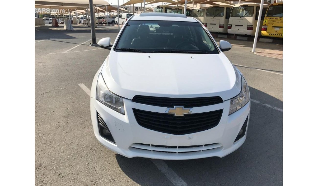 Chevrolet Cruze Chevrolet cruze 2015  gcc very celen car