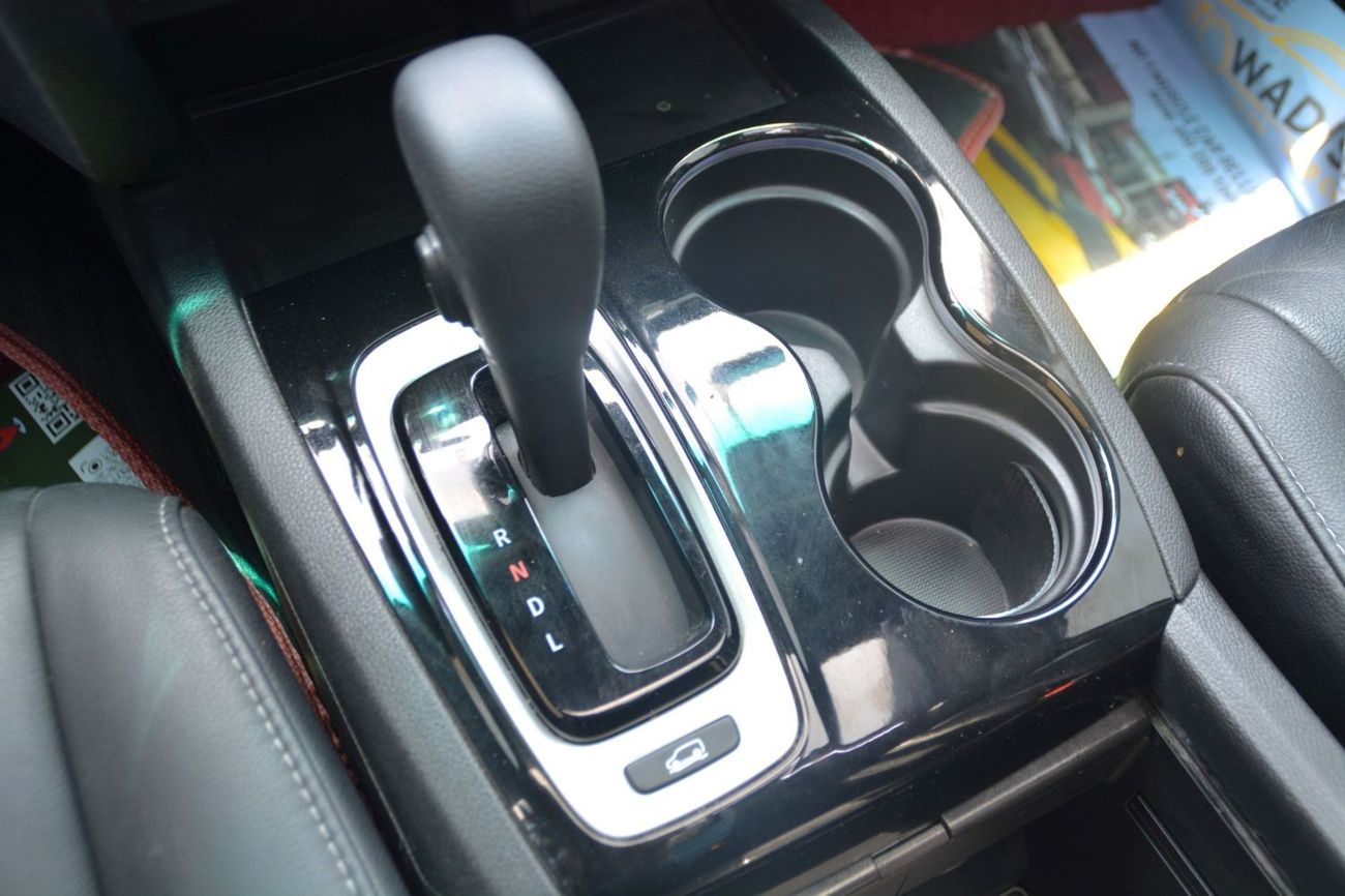 Honda Pilot EX-L Pilot best budget friendly SUV with great options.