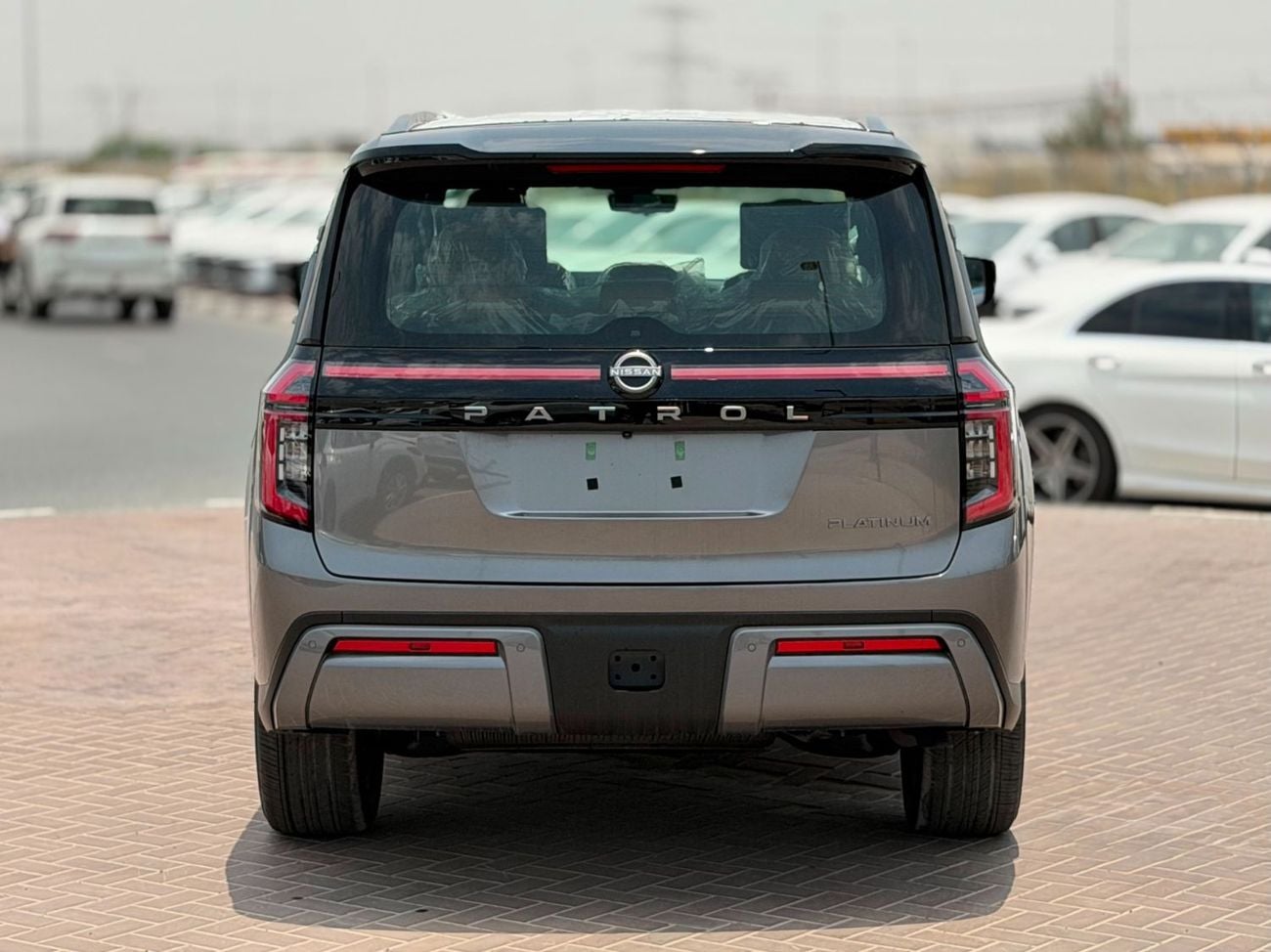 نيسان باترول LE PLATINUM CITY LE PLATINUM 3.5L Petrol V6 2026 Export Price @ 368,000 AED