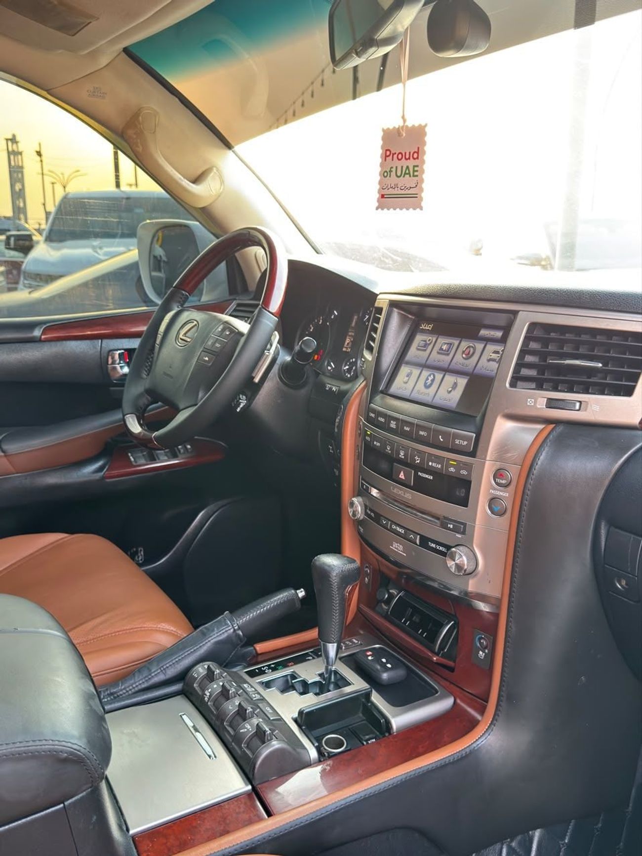 لكزس LX 570 SPORT PLATINUM