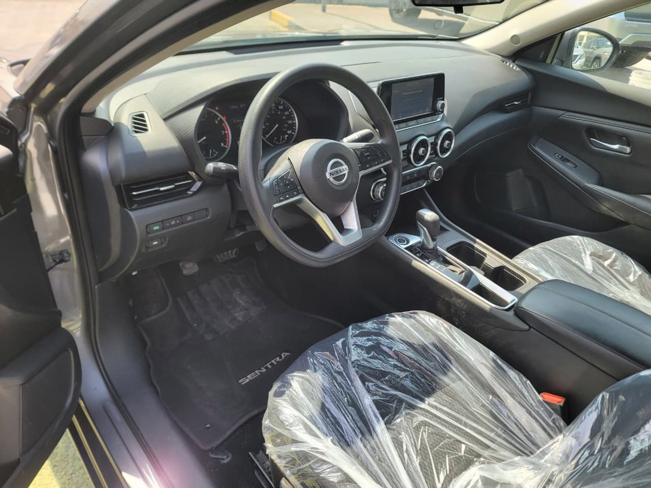 نيسان سنترا SV 1.8L