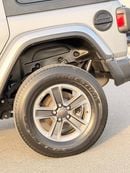 Jeep Wrangler Unlimited Sahara 2.0L A/T