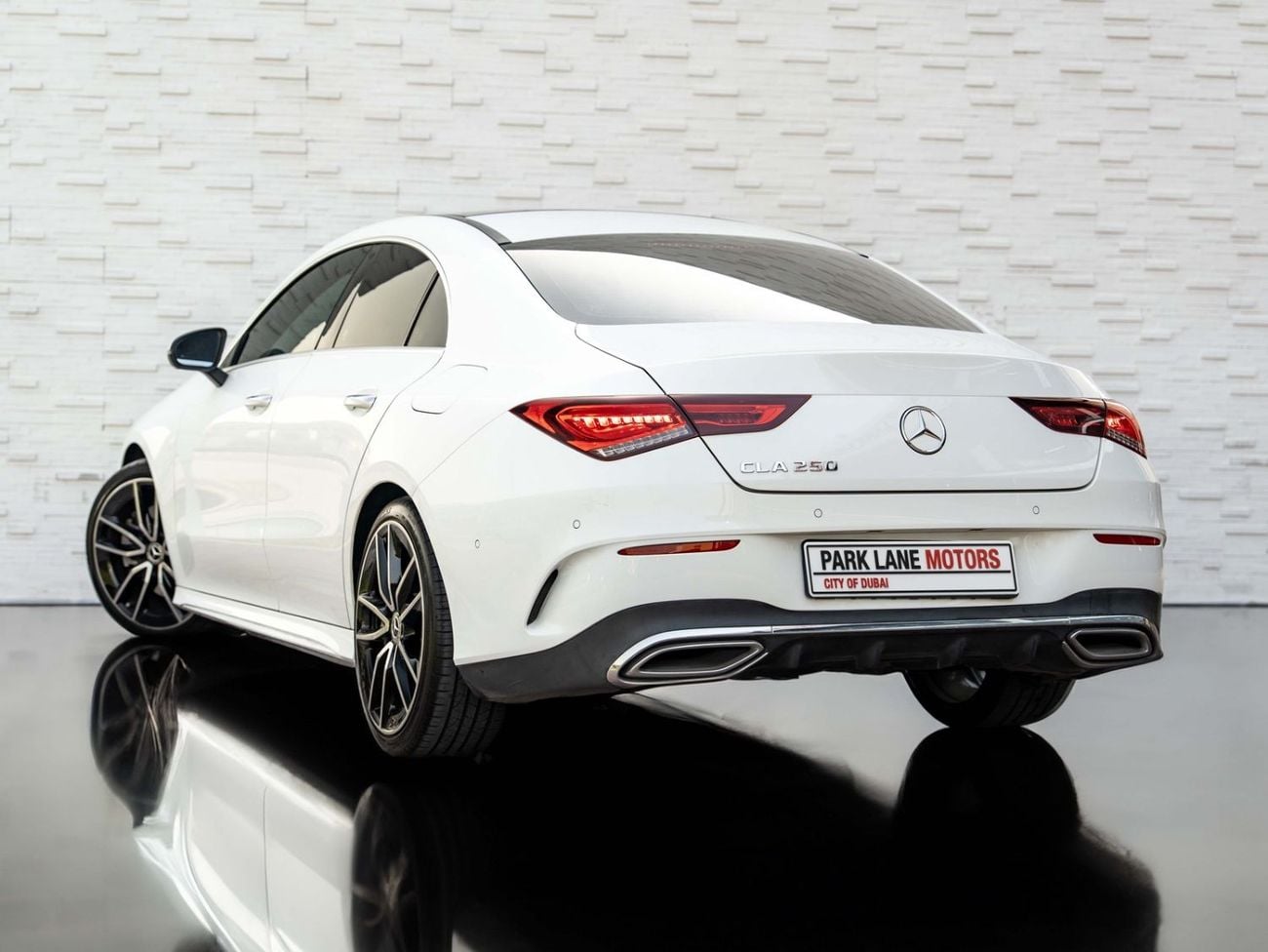 Mercedes Benz CLA250