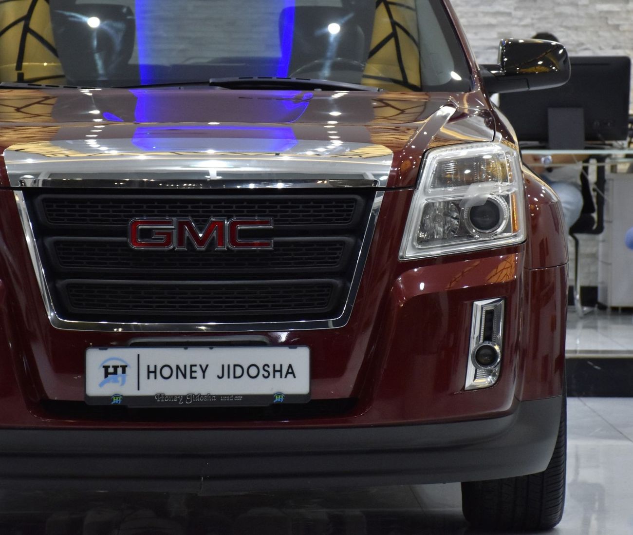 GMC Terrain EXCELLENT DEAL for our GMC Terrain SLT AWD ( 2011 Model ) in Red Color GCC Specs