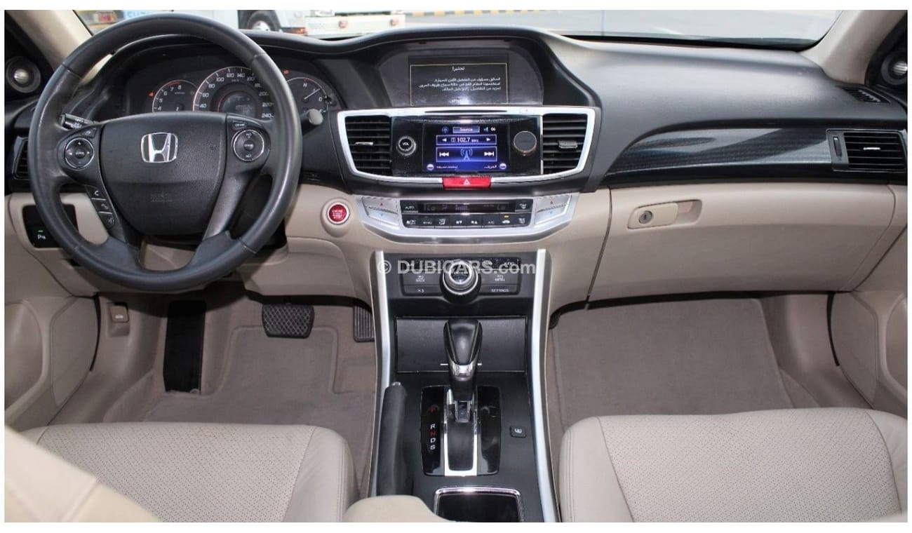 هوندا أكورد هوندا أكورد 2013 خليجي بحالة ممتازة فل اوبشن رقم واحد بدون حوادث نظيفه جدا من الداخل والخارج