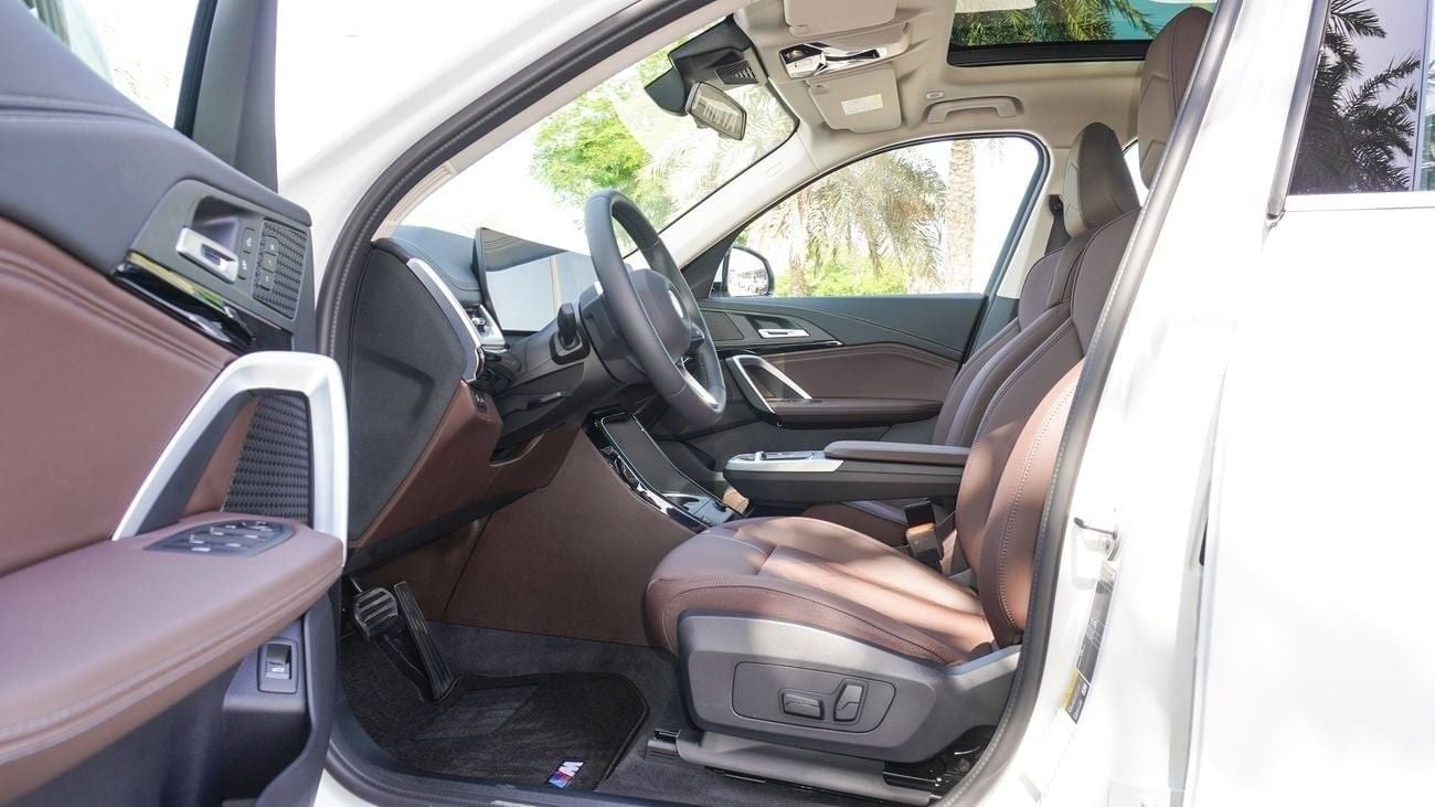 بي أم دبليو iX1 EDrive 25L