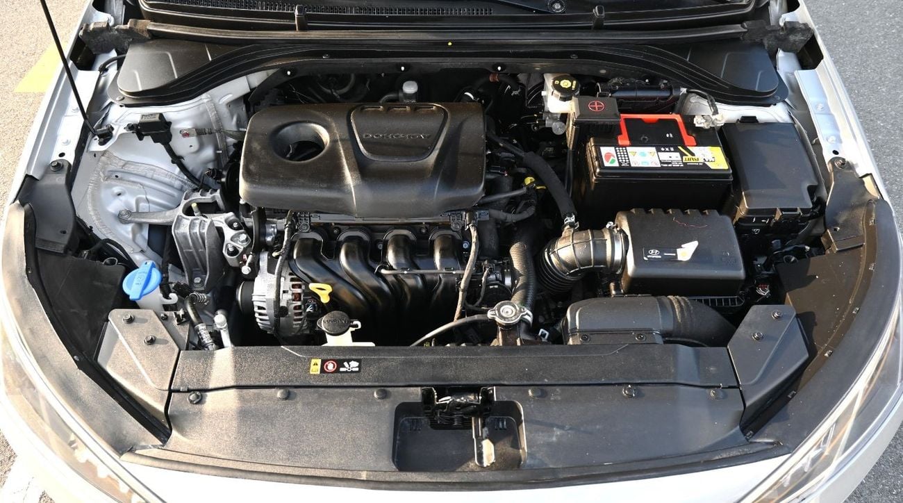 هيونداي إلانترا هيونداي النترا 2020 خليجي بحالة ممتازة بدون حوادث