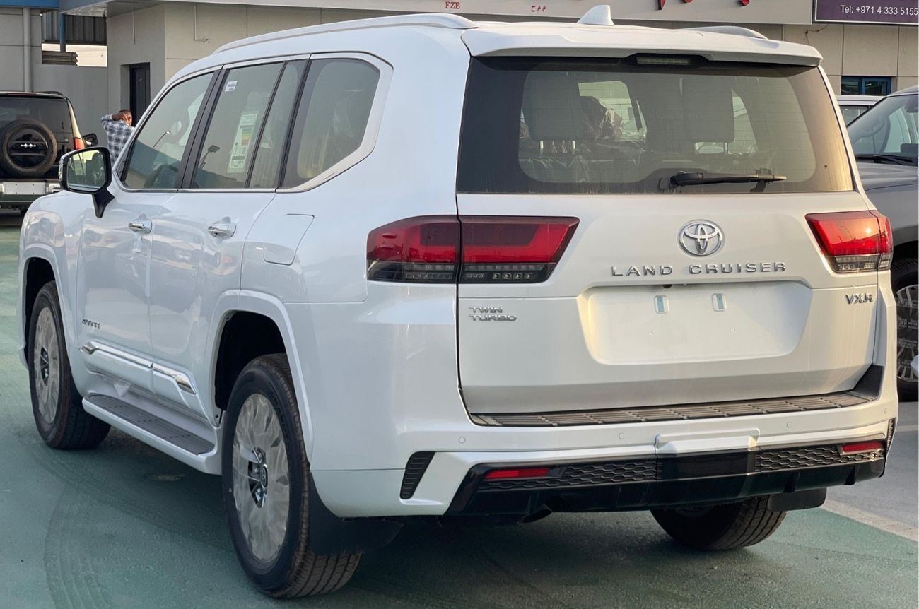 Toyota Land Cruiser VXR 3.5L