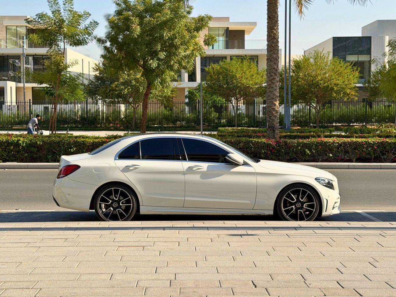 مرسيدس بنز C 200 