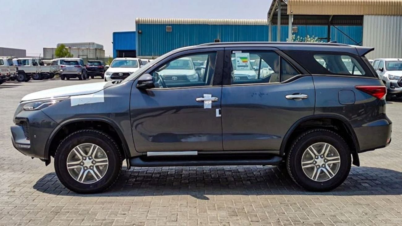 تويوتا فورتونر EXR FORTUNER 2.7L AT 4WD 7SETER