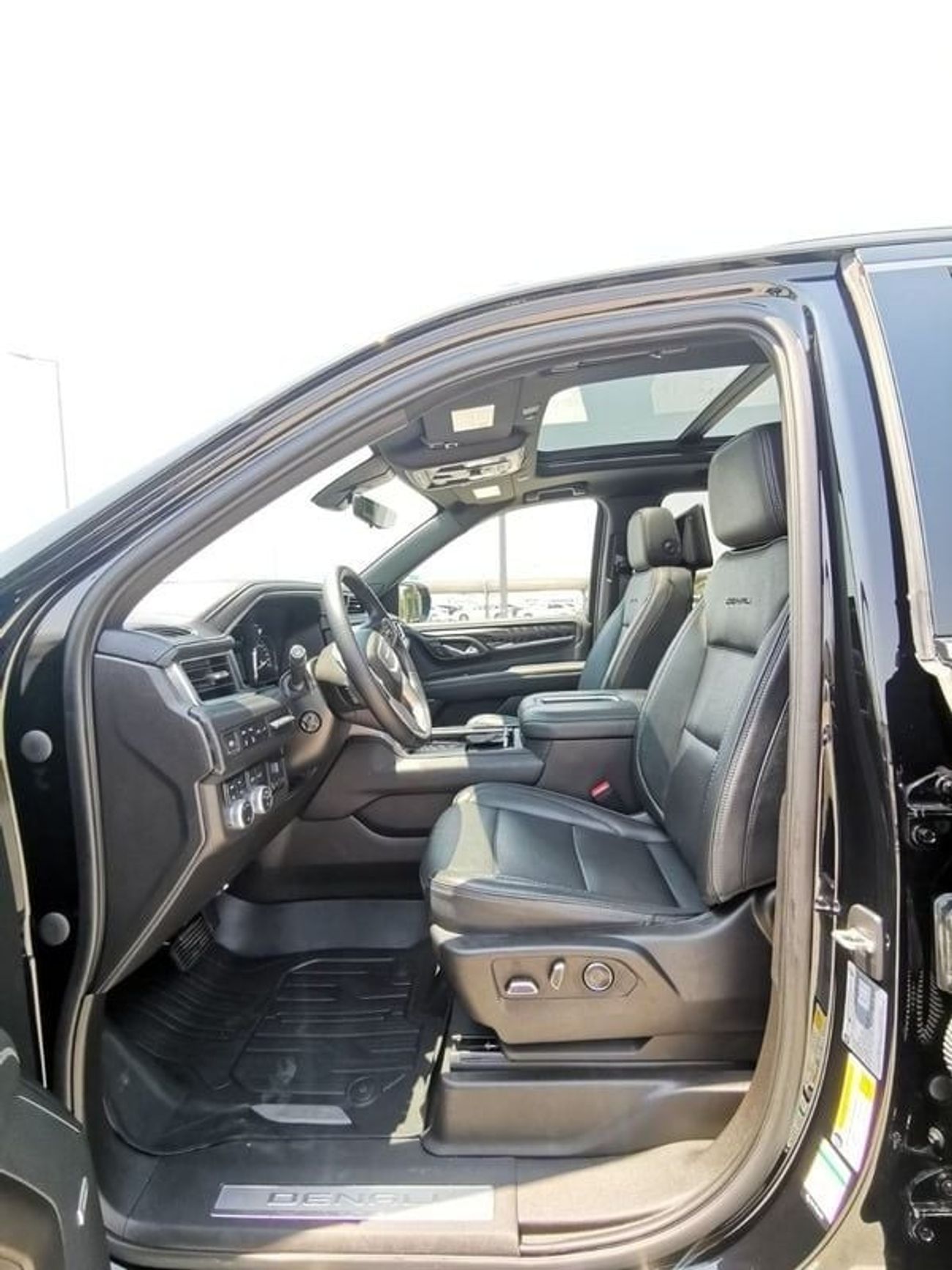 GMC Yukon GMC Denali - 2021 - Black