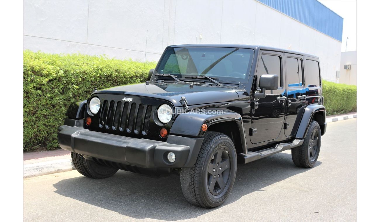 Jeep Wrangler Unlimited Sahara jeep wrangler unlimited 2012 full auto gulf original paints 4 door