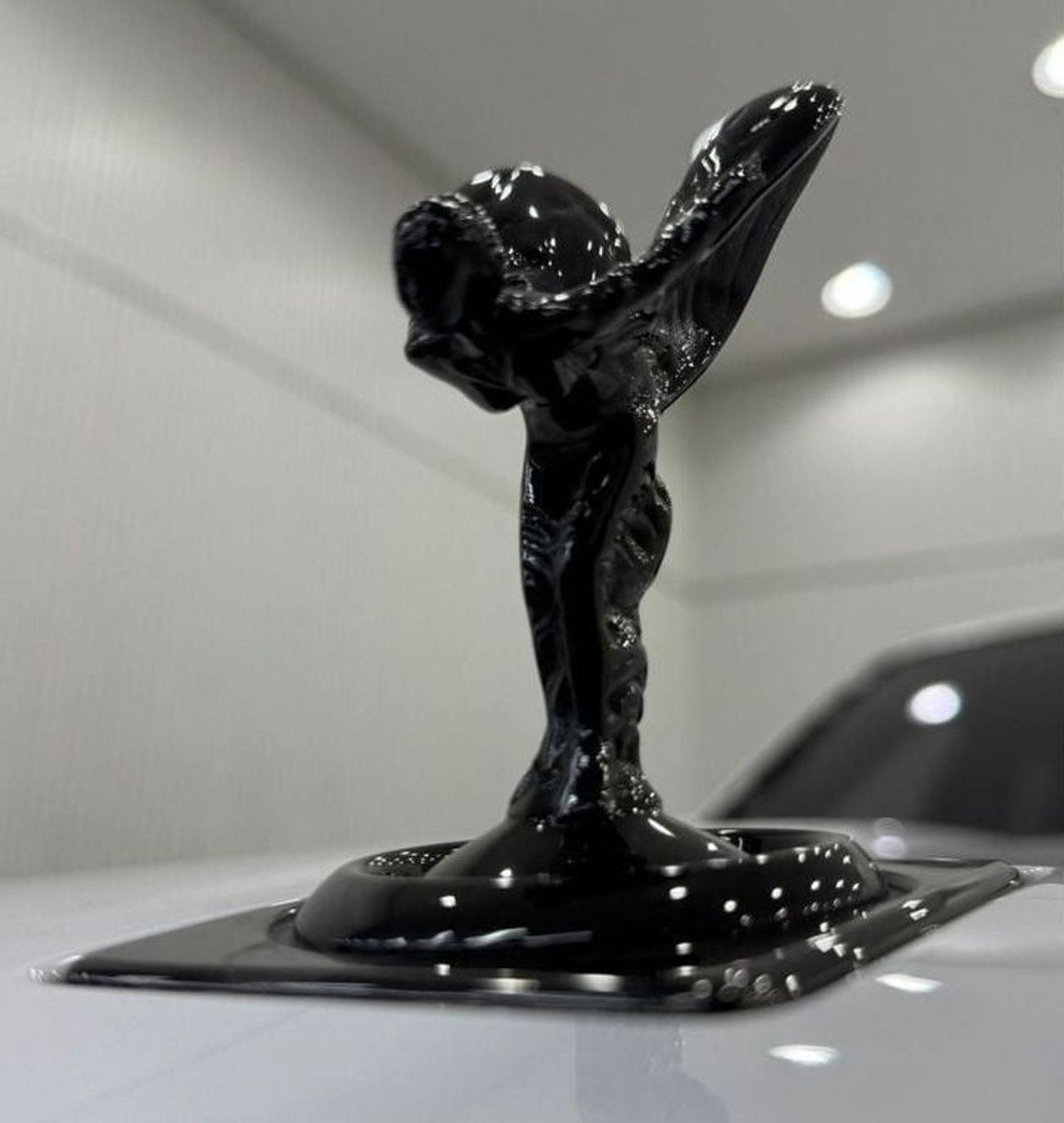 رولز رويس كولينان Black Badge 2024 Rolls Royce Cullinan Black Badge, Warranty, Carbon Fiber Package, Fully Loaded, Ver