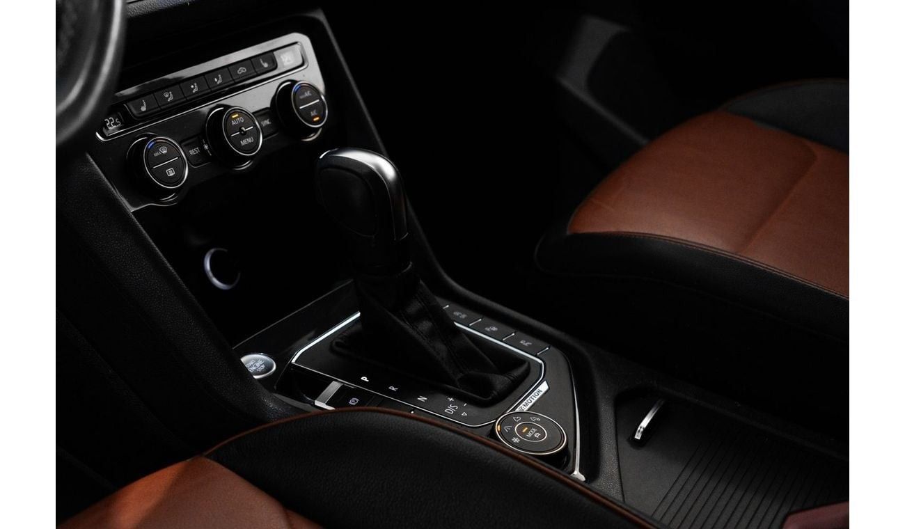 Volkswagen Tiguan SEL 2.0L