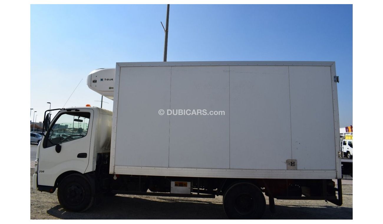 Hino 300 Hino 714 pick up with Thermo king T600 Freezer, Model: 2020. Excellent condition