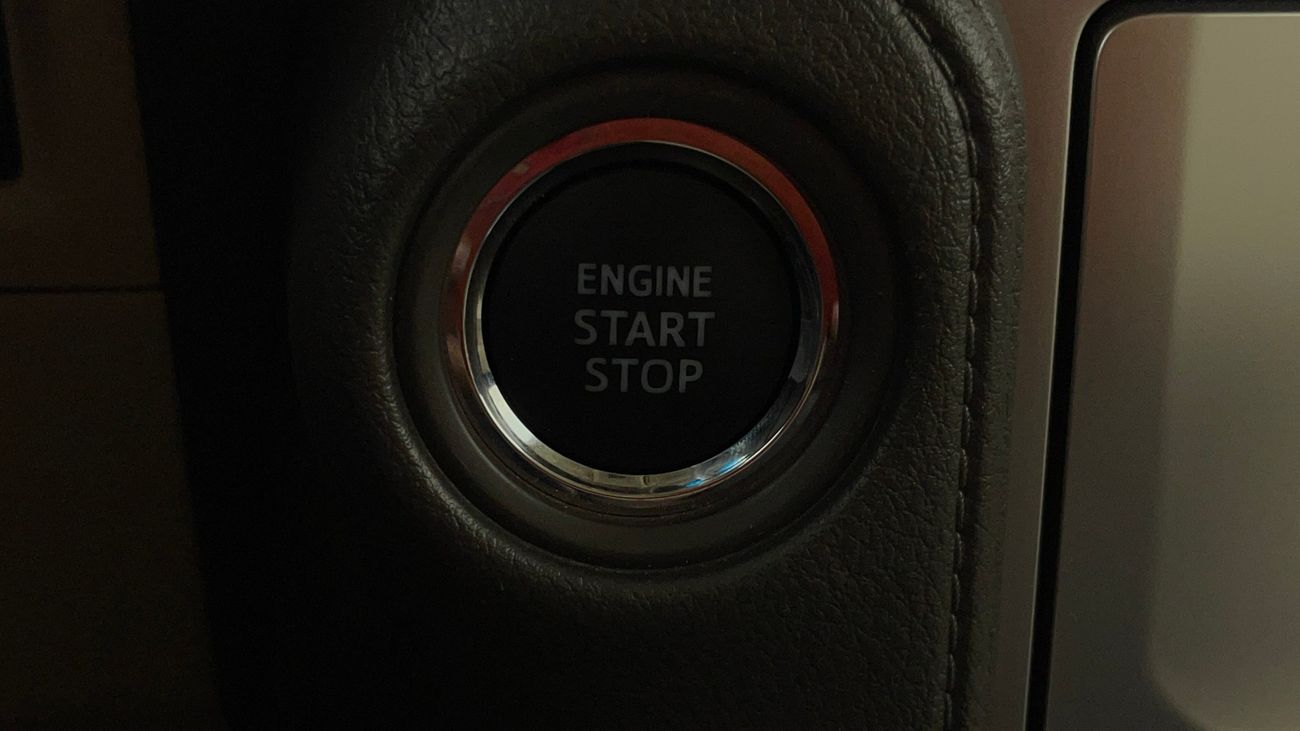 تويوتا برادو GXR 4 | بدون دفعة مقدمة | اختبار القيادة في المنزل