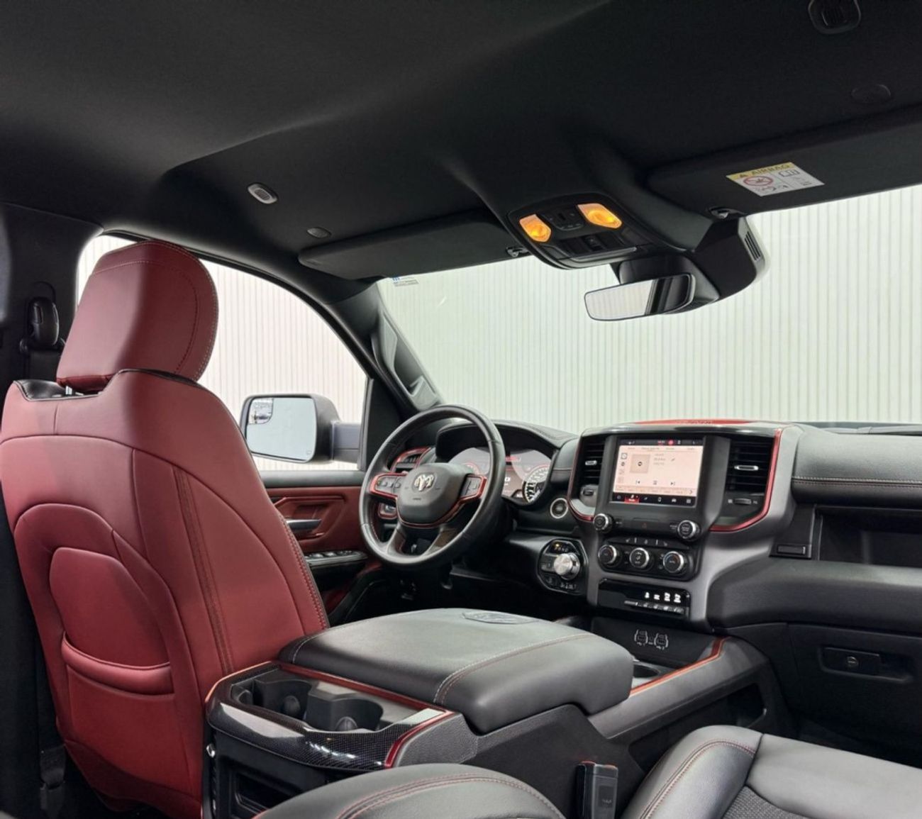 رام 1500 Rebel 5.7L Crew Cab Utility (5 Seater)