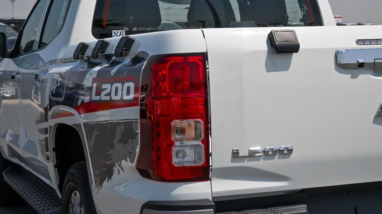 ميتسوبيشي L200 GLX Double Cab Diesel A/T 2.4L