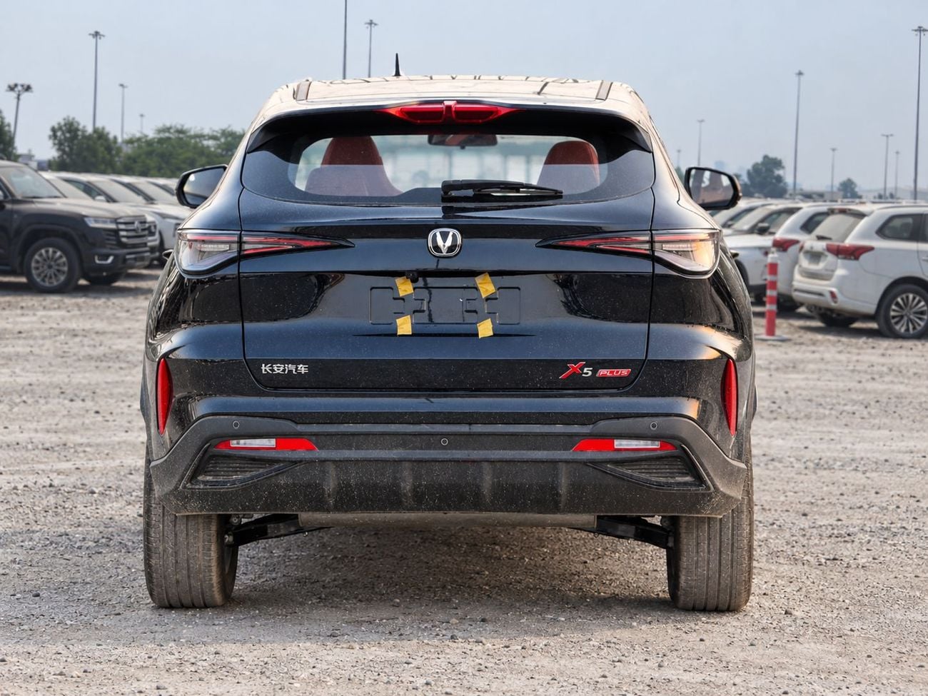 تشنجان x5 بلس  ECTB - 10. شانجان X5 بلس - 1.5 لتر بنزين أوتوماتيكي تيربو - أسود مع برتقالي