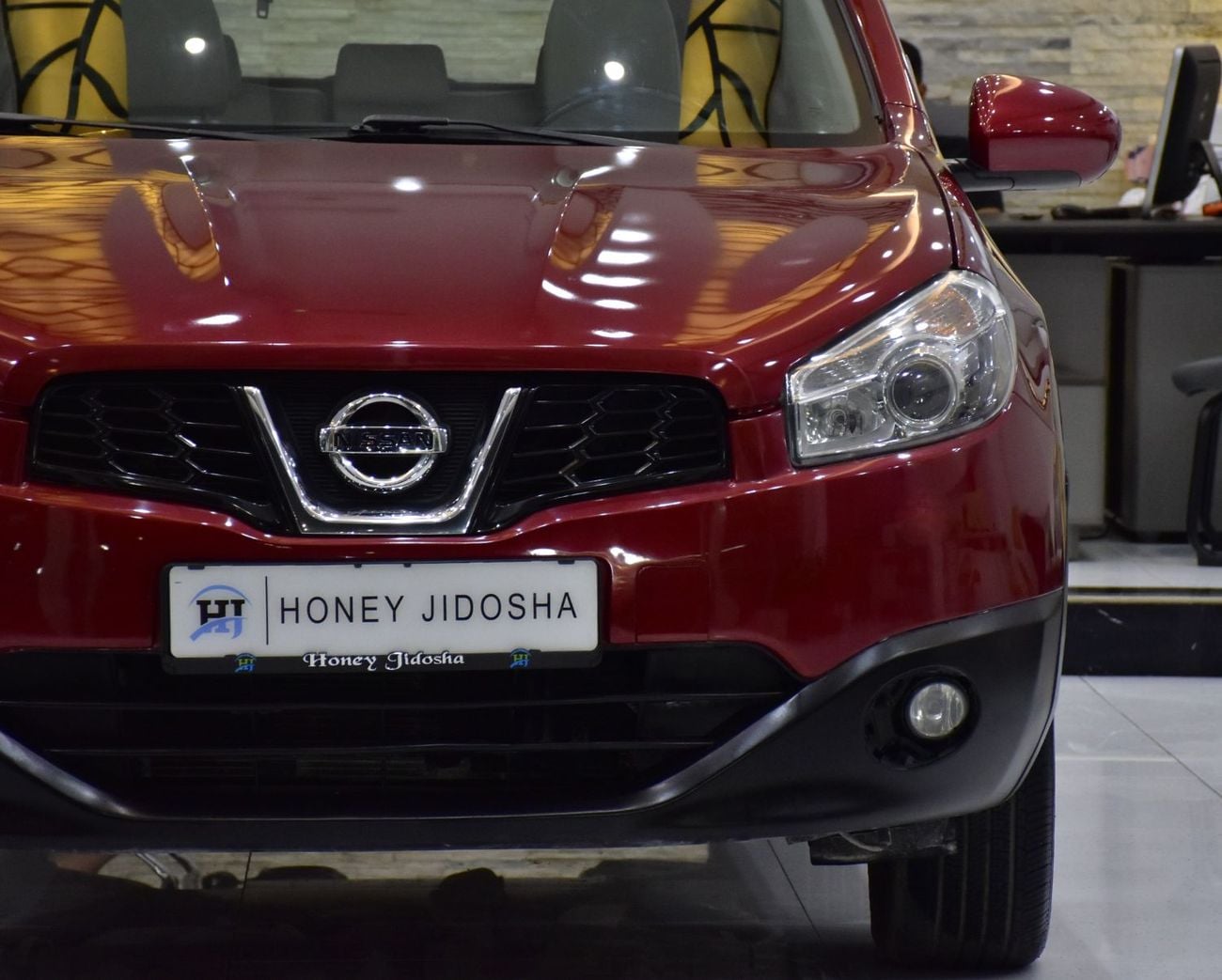 نيسان كاشكاي LE T1 EXCELLENT DEAL for our Nissan Qashqai LE AWD ( 2013 Model ) in Red Color GCC Specs