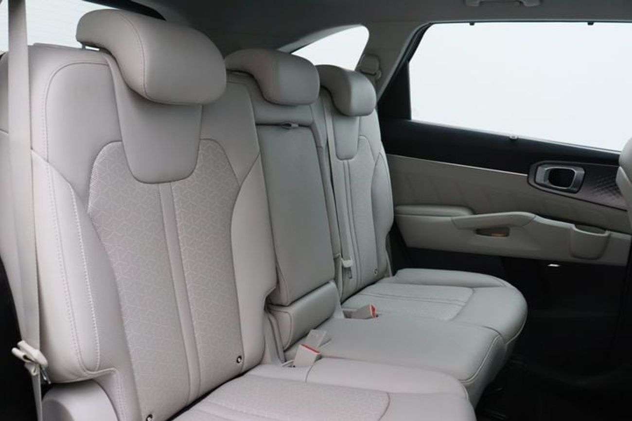 Used Kia Sorento EX 3.5 2021 for sale in Dubai - 853177
