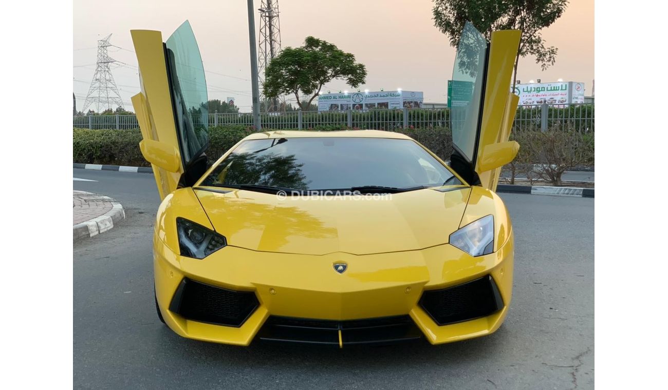 Lamborghini Aventador **2012**