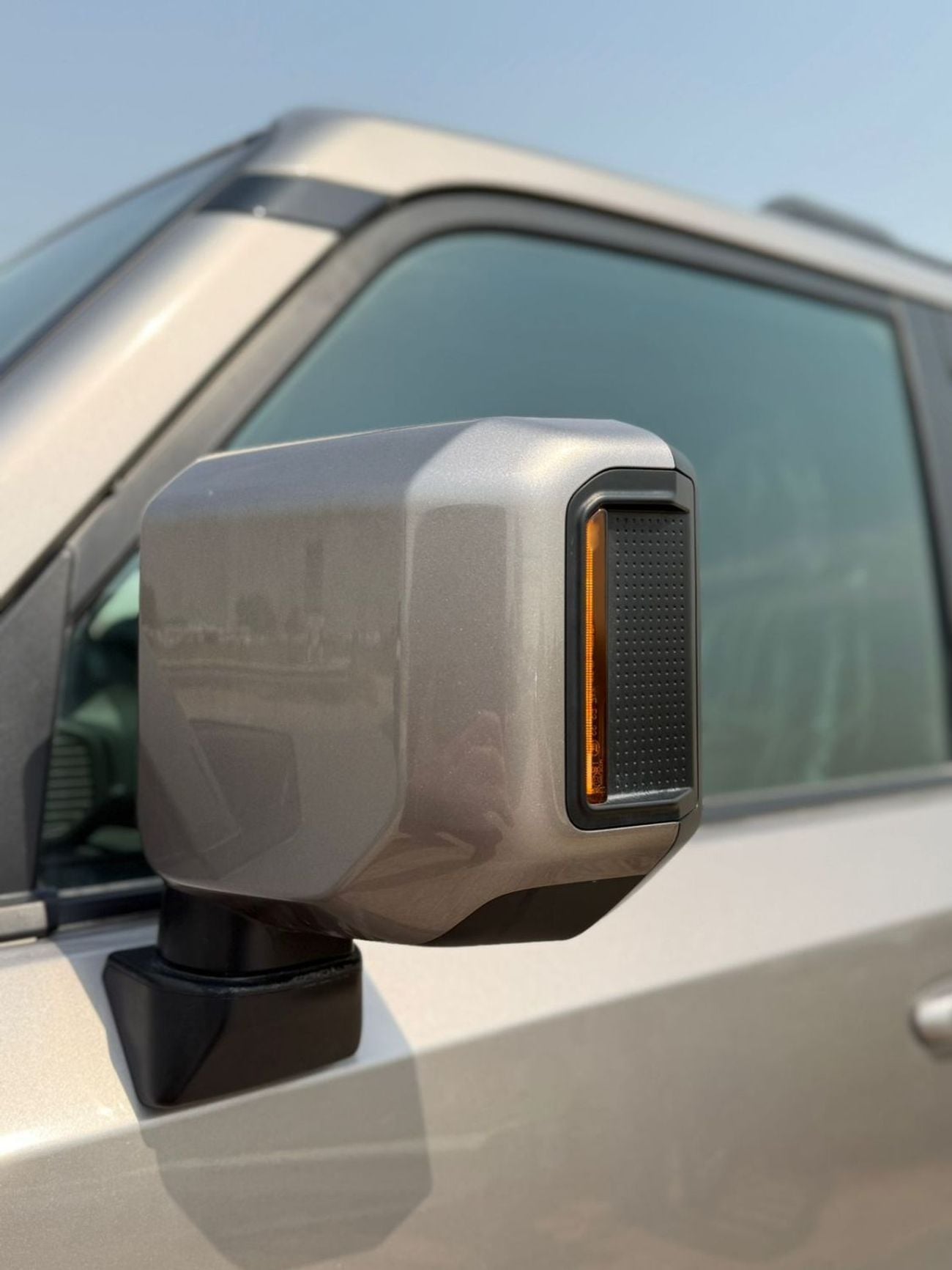 Toyota Prado VXR Toyota Prado 2.7L Petro engine LHD 8 seaters ,European specs export to Nigeria