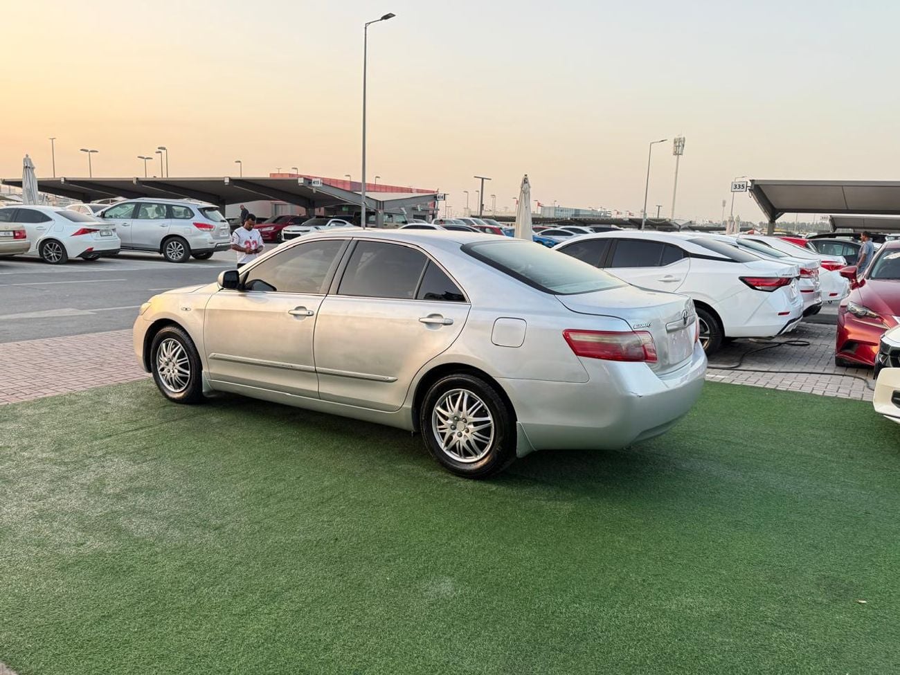 تويوتا كامري سلندر مالك اول مفتاحين وكاله استخدام بسيط