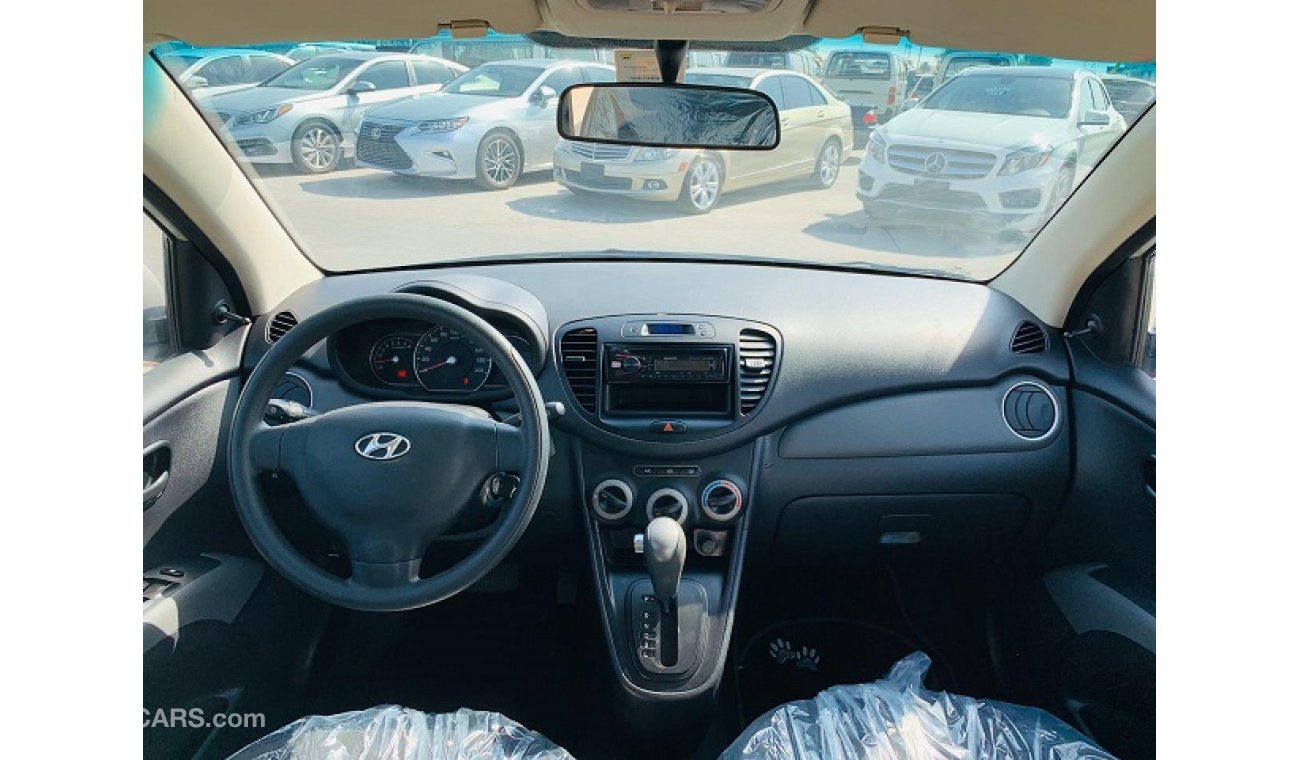 Hyundai i10 2015 SILVER