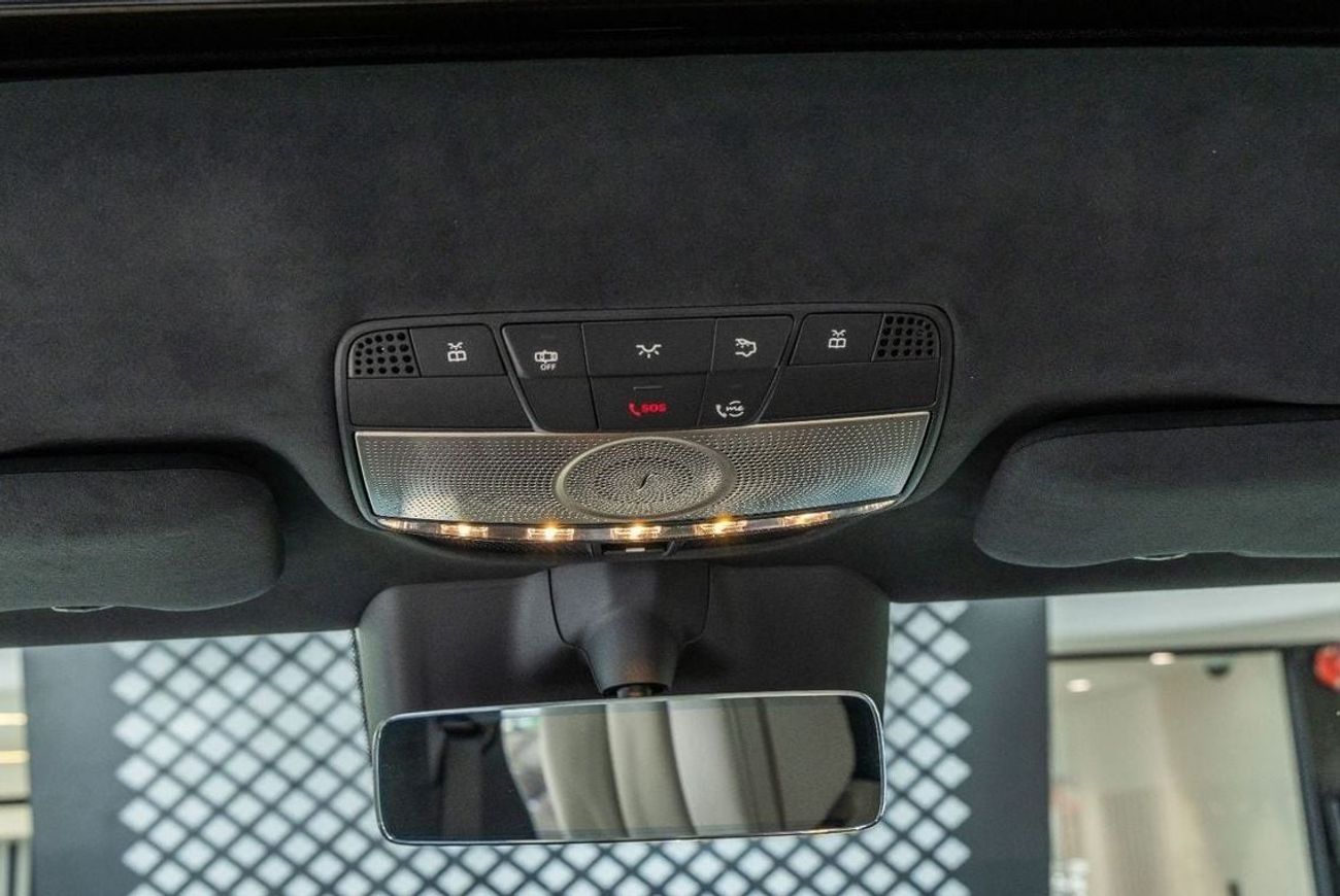 Mercedes-Benz G 63 AMG Mercedes-Benz G 63 AMG Fully Loaded - Diamond Seats - Carbon Fiber - 2025 FaceLift