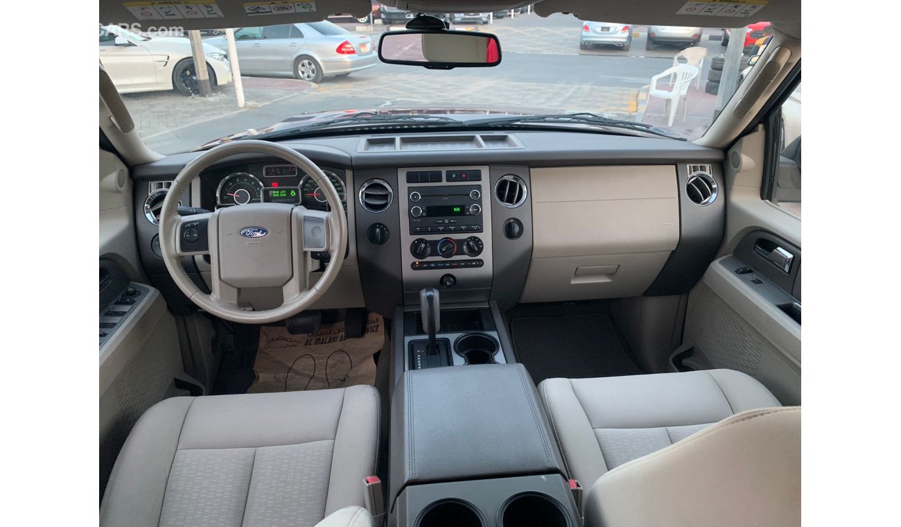 Ford Expedition Ford Expedition_2013_Excellend_condihich